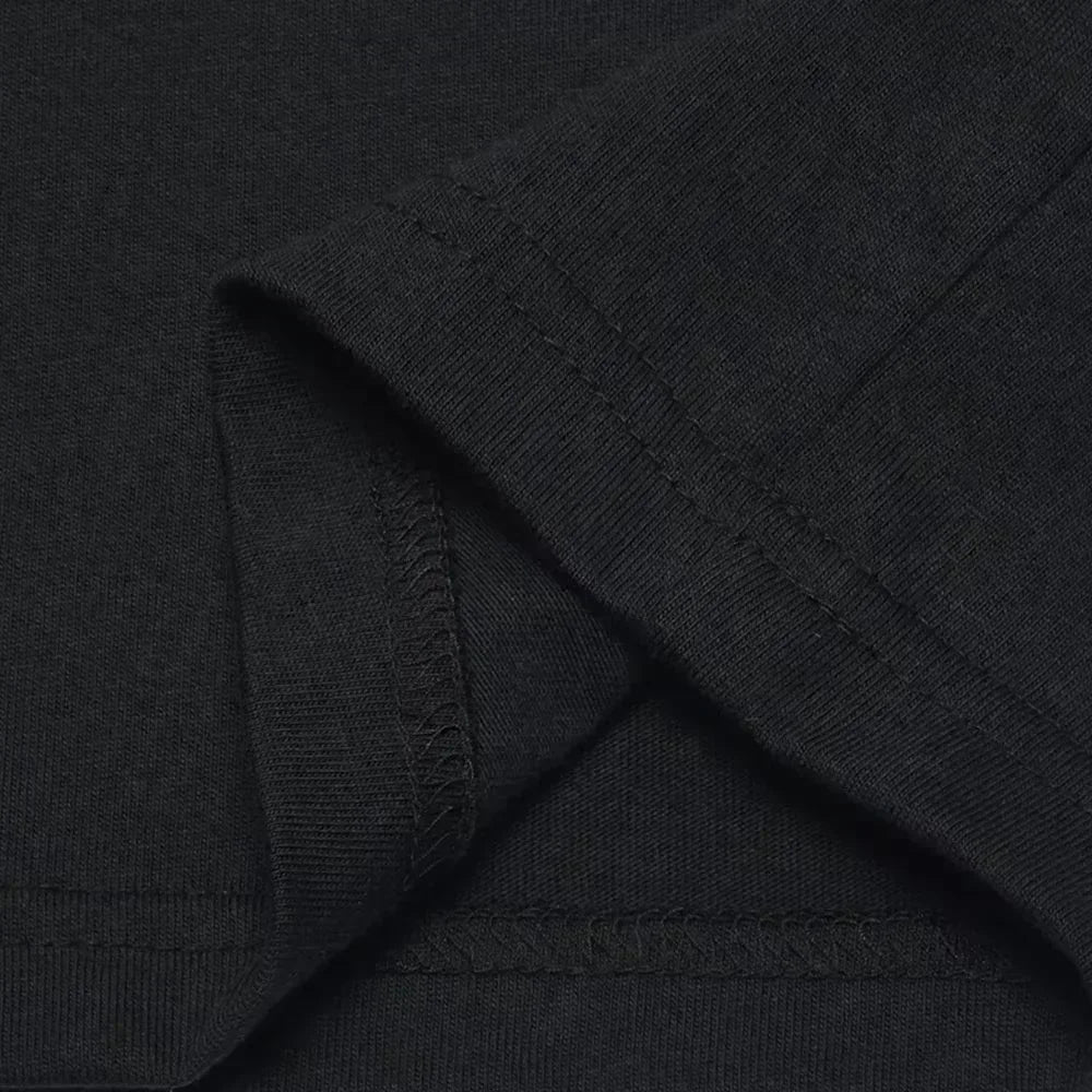 تيشيرت مطبوع عليه صورة مغني الراب إمينيم ومارشال بايوس ماذرز من ألبوم صيف 2025، بتصميم هيب هوب كلاسيكي، مصنوع من القطن الخالص 100%.